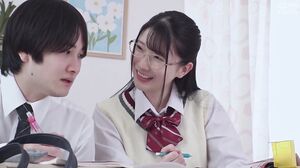 HUNTC-417 A classmate who looked super serious seduced me by wearing no panties and garter stockings, so I couldn't concentrate on my studies and decided to repeat the year! But I managed to get rid of my virginity.