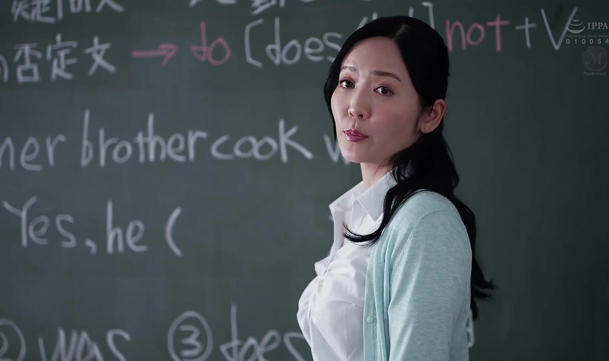 JUR-528 At school, I learned that the teacher's naked body is the "blackboard." Graffiti Homeroom Okimiya Nami