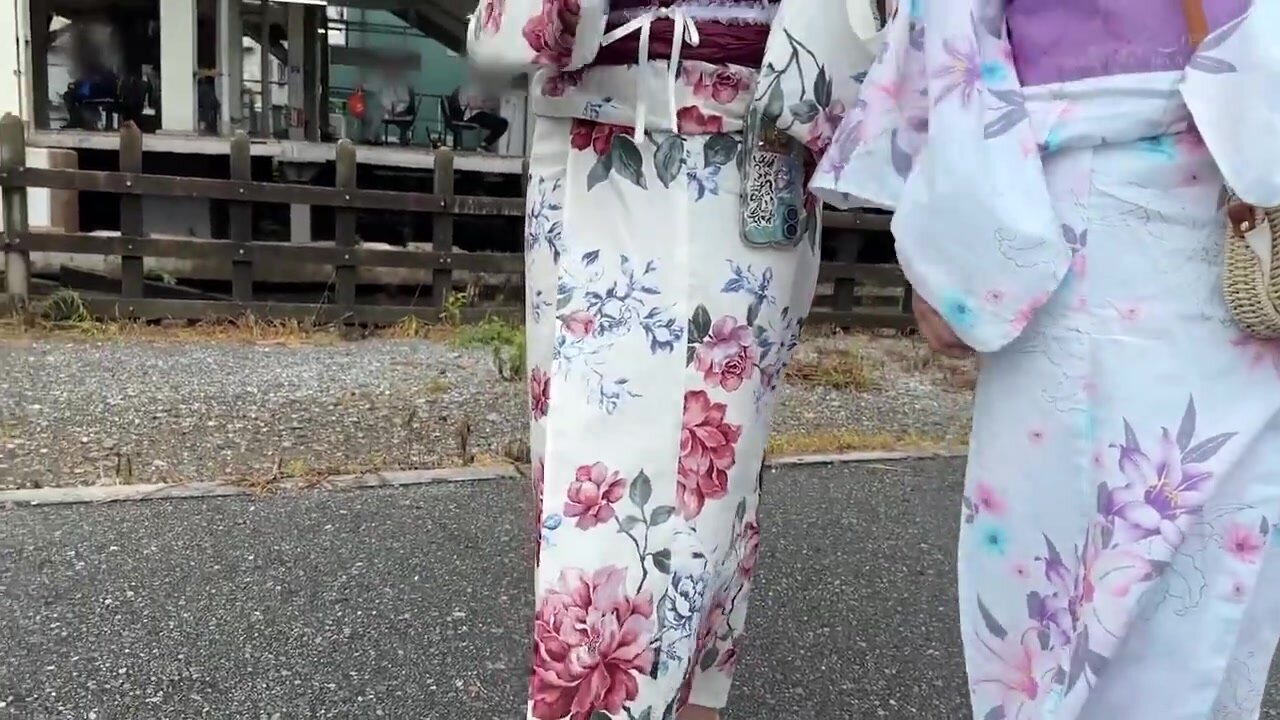 SDMM-214 Magic Mirror Van Summer Festival!! A blushing and embarrassing yukata poker match on the way to the fireworks display. A super luxurious 245-minute special featuring 6 girls, 4 sex scenes, and double handjobs.