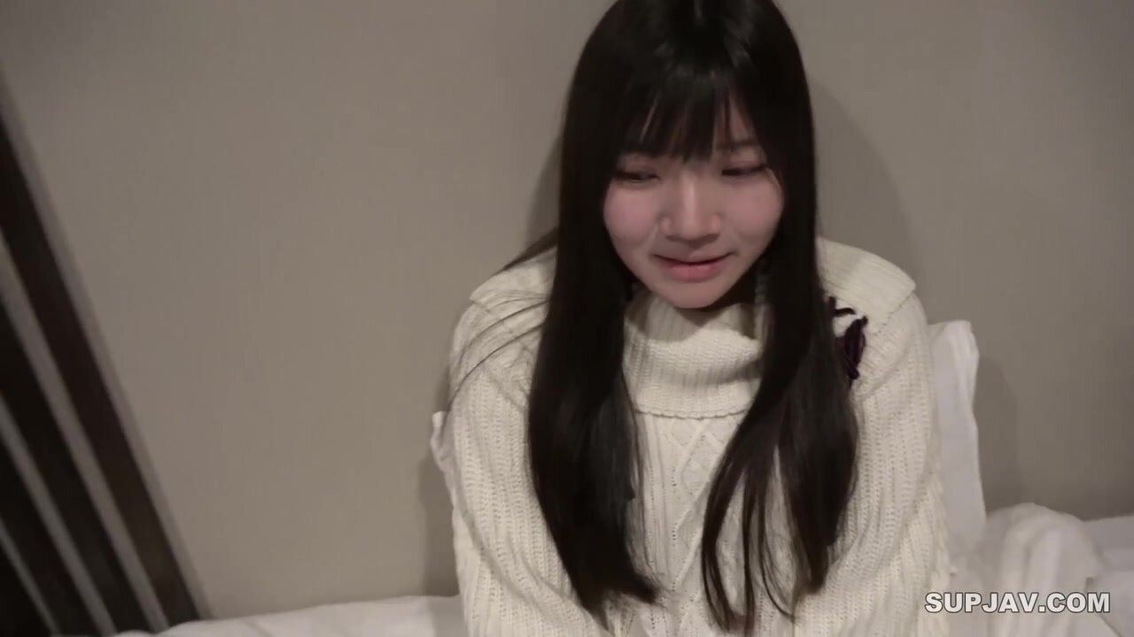 [Uncensored] [Face Revealed] She's A Perverted Girl Who Loves Dicks And Is Way More Than You Can Imagine!! A High School Student Is Fucked By Two Cocks And Cums!! Amateur College Girl/student Sex Date