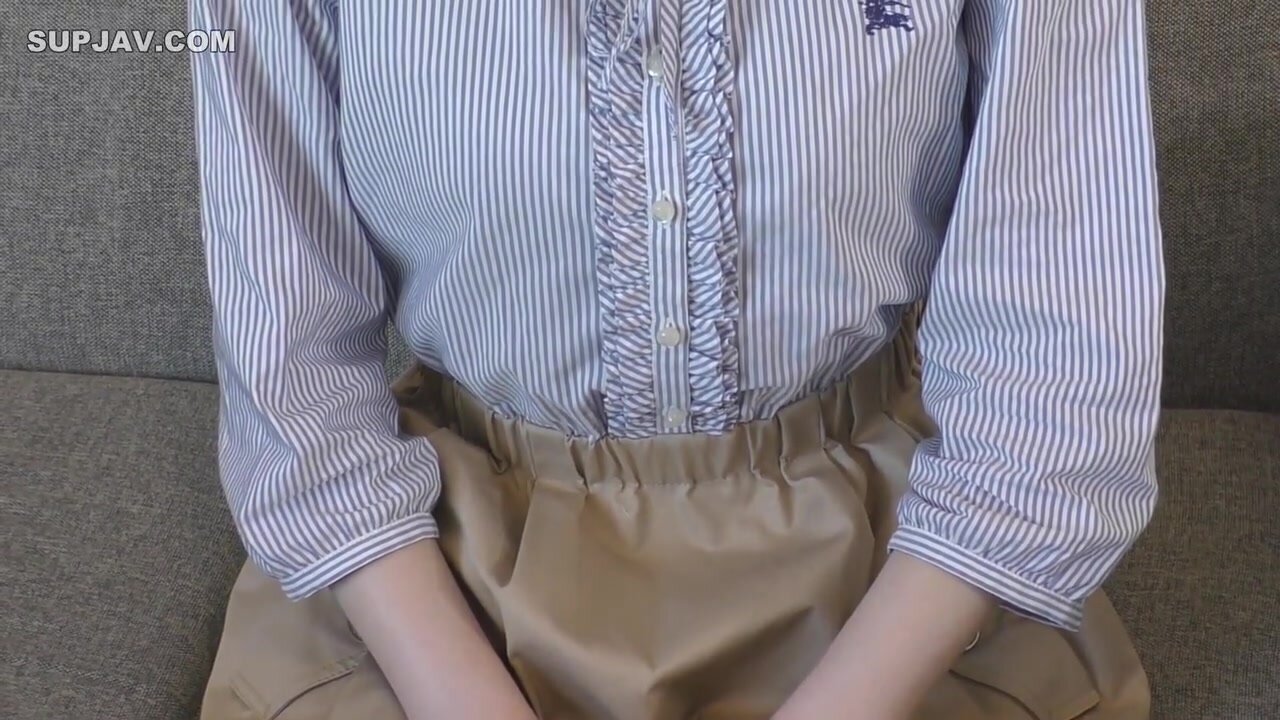 [Implantation Pregnancy] A Transparent 18-year-old Idol Candidate. A Pure Look And Pure And Innocent Super Beautiful Skin. Her First Vaginal Orgasm And Continuous Climaxes Make Her Cum! A Large Amount Of Cum Is Impregnated In The Narrow Vagina That Sucks 