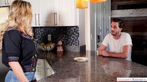 Farrah Dahl - My Friend's Hot Mom in 4K