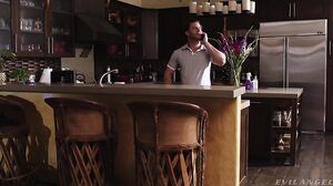 Adira Allure: Psychotic Anal & Squirt!