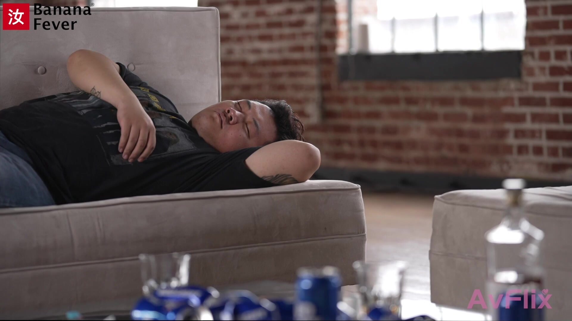 Bananafever - Fat Chinese Bro Took Advantage Of Drunk White Girl