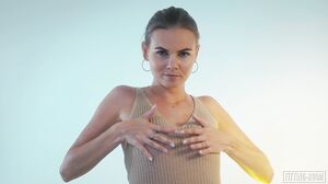 Fitting-Room - Kate Insta Babes 2