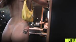 ReptyleLabs - Lana Smalls I Could Fix Her