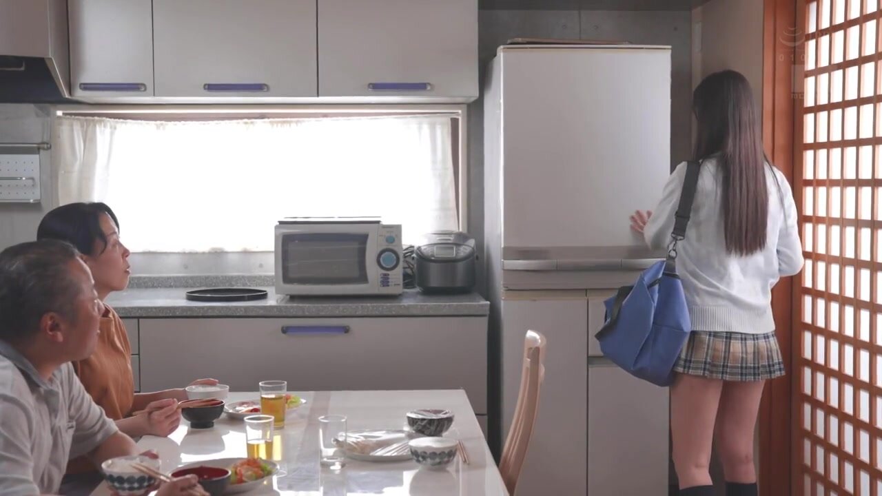 MIDA-409 My wife went home for three days, and I had a lifetime's worth of sex with my stepdaughter, who was fully developed and ripe for eating. Kanna Miki