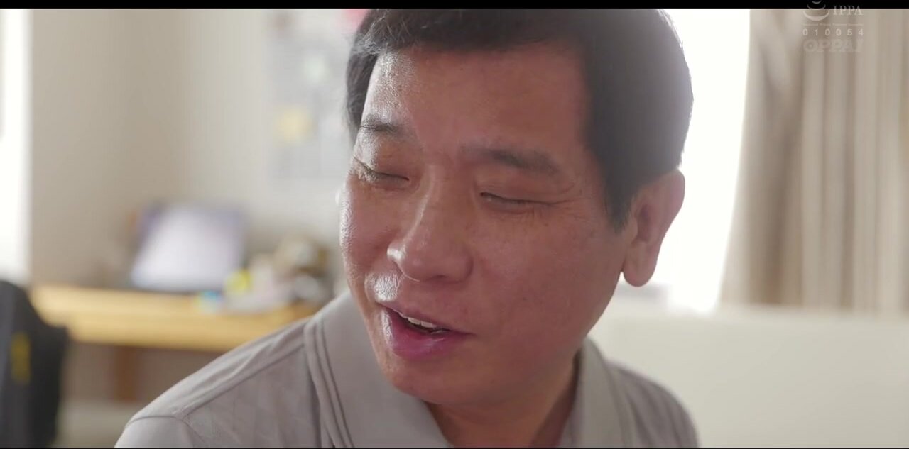 PPPE-378 A slender, busty, younger high school girl with no place to stay at home keeps hanging out in my house... I couldn't resist seeing her open up and defenseless, so I fucked her hard and creampied her over and over again. Karen Yuzuriha