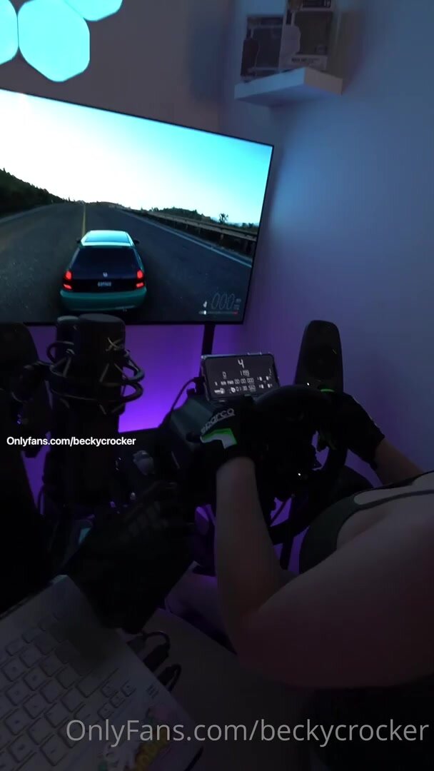 Becky Crocker - Gamer Girl Sex