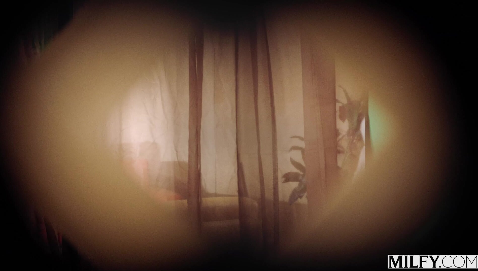 Milfy - Aviana Violet - MILF Next Door Fucks Younger Peeping Neighbor