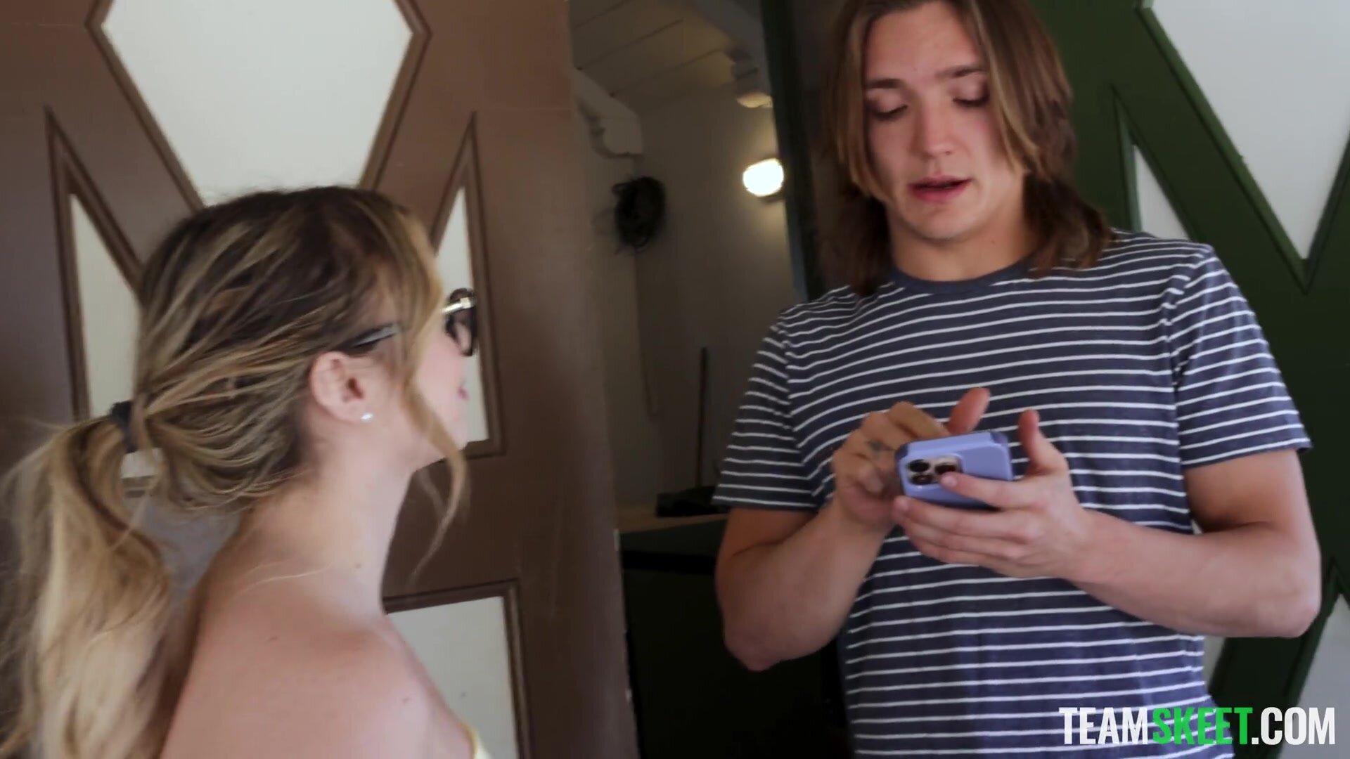 Thickumz - Aria Banks