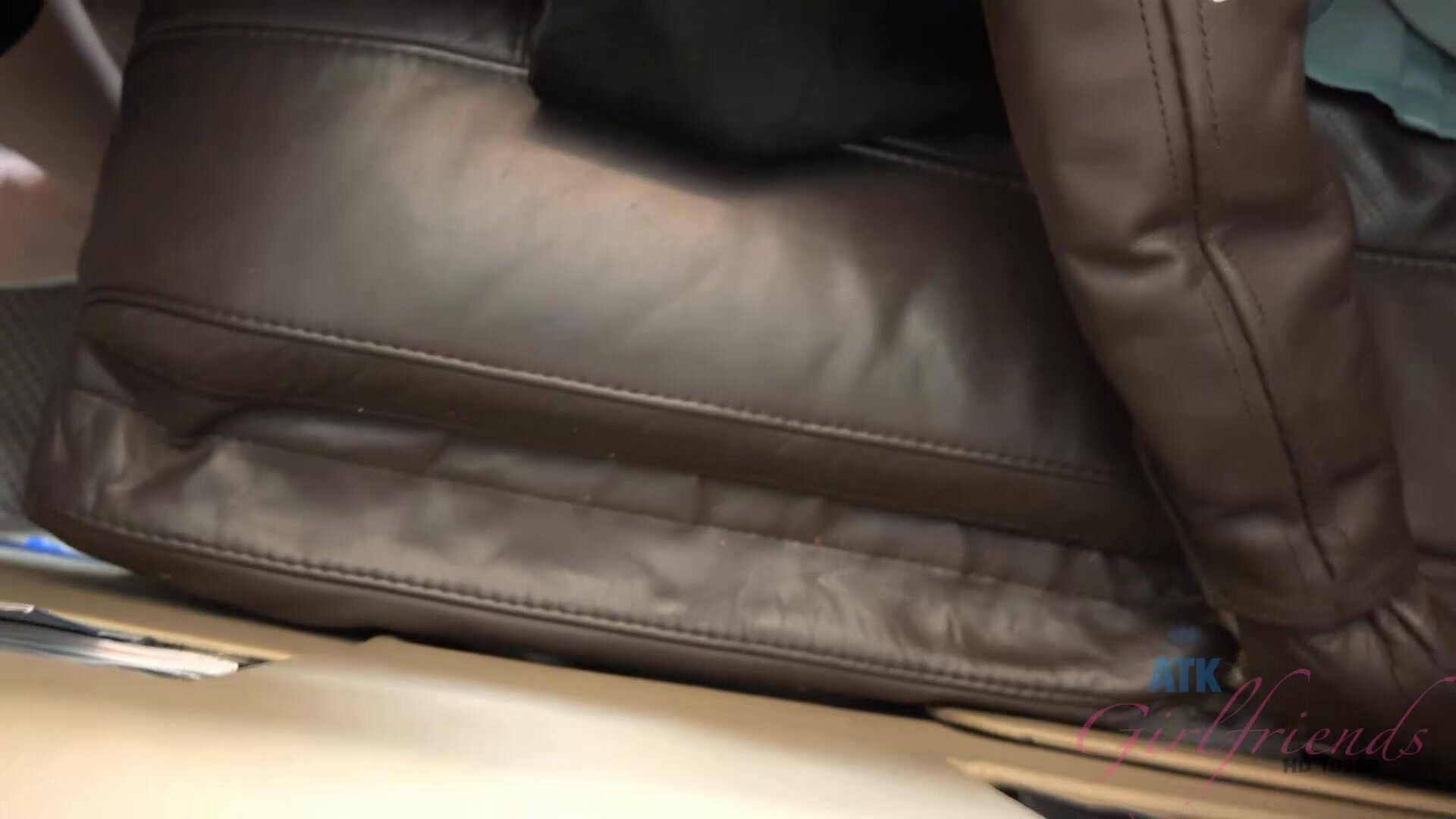 Elsa Jean - Virtual Vacation Singapore - Pt1