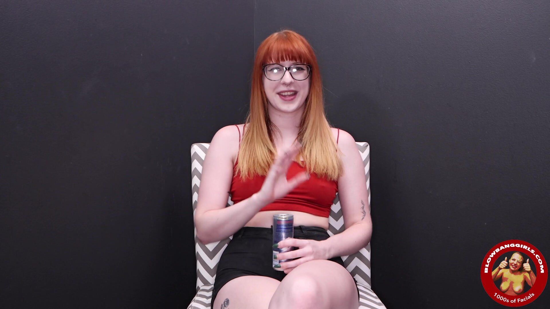 Hannah Grace - Cute Redhead Hannah In Her First Blowbag