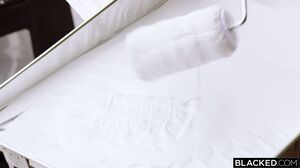 Elsa Jean  - Couldnt Keep My Hands Off