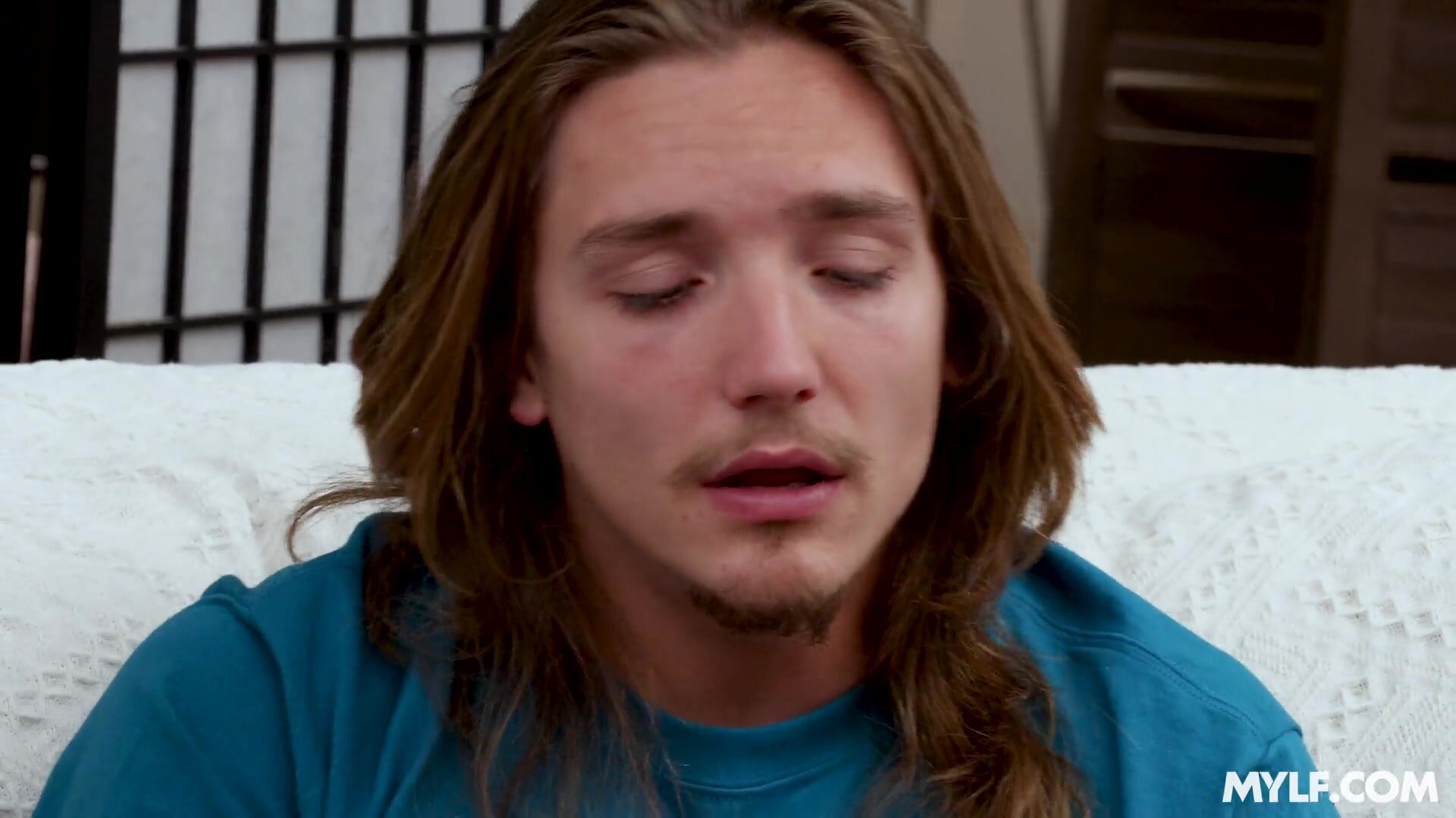 AnalMom - Alexis James