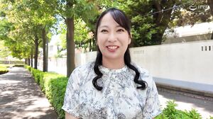 EUUD-077 Creampie Bar Hopping on the Trip - Sex with a Crazy Wife Until the Morning - Azuma Fuuka