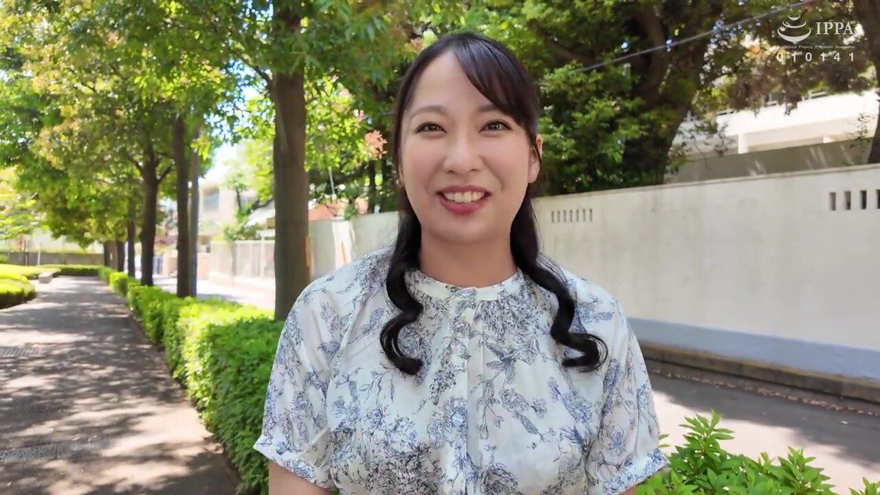 EUUD-077 Creampie Bar Hopping on the Trip - Sex with a Crazy Wife Until the Morning - Azuma Fuuka