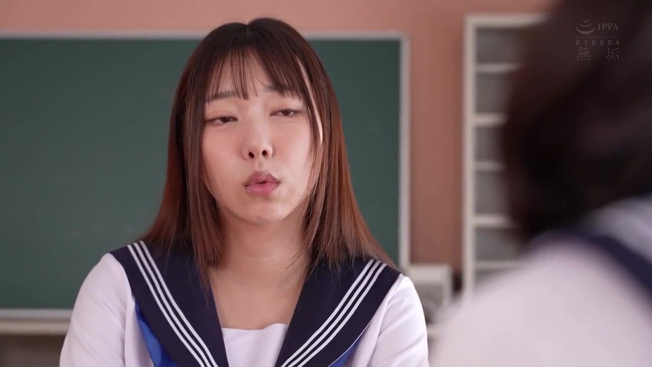 MUDR-334 After School Stranger: A pure and innocent big-breasted beautiful girl is tamed by an old man's dick and creampied to her heart's content! Only an old man's dick can win! Satsuki Mei