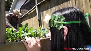 PegasProductions - Mag Numb - Elf On A Shaft