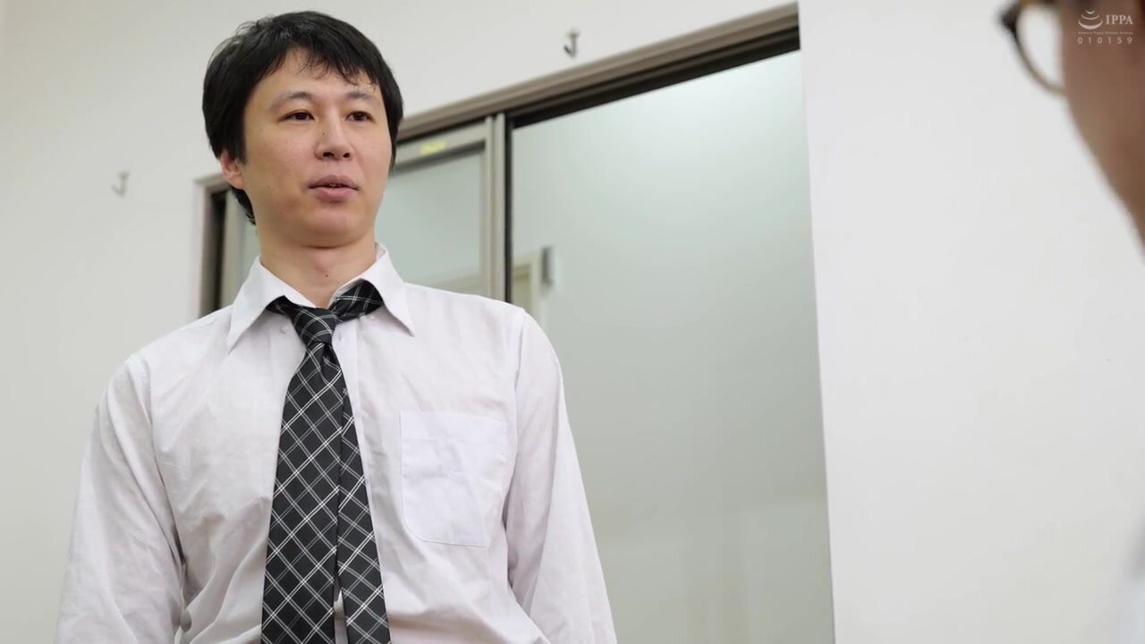 BAGR-075 Shizuku Kawakami: A girl who is a bit clumsy and has a bad sense of distance, suddenly touches her genitals and makes the guys ejaculate in their panties.