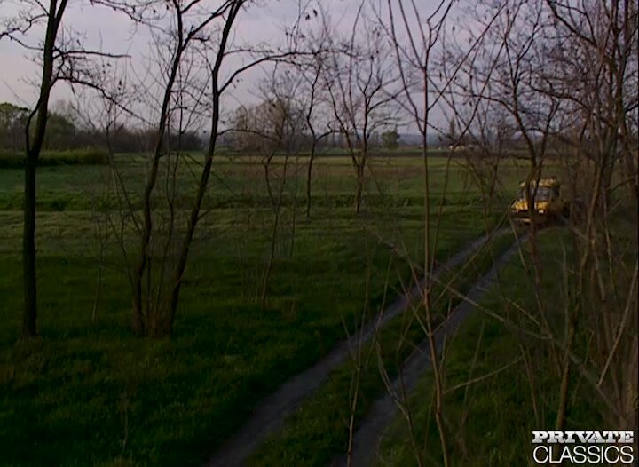 Betty Love Horny Threesome 2