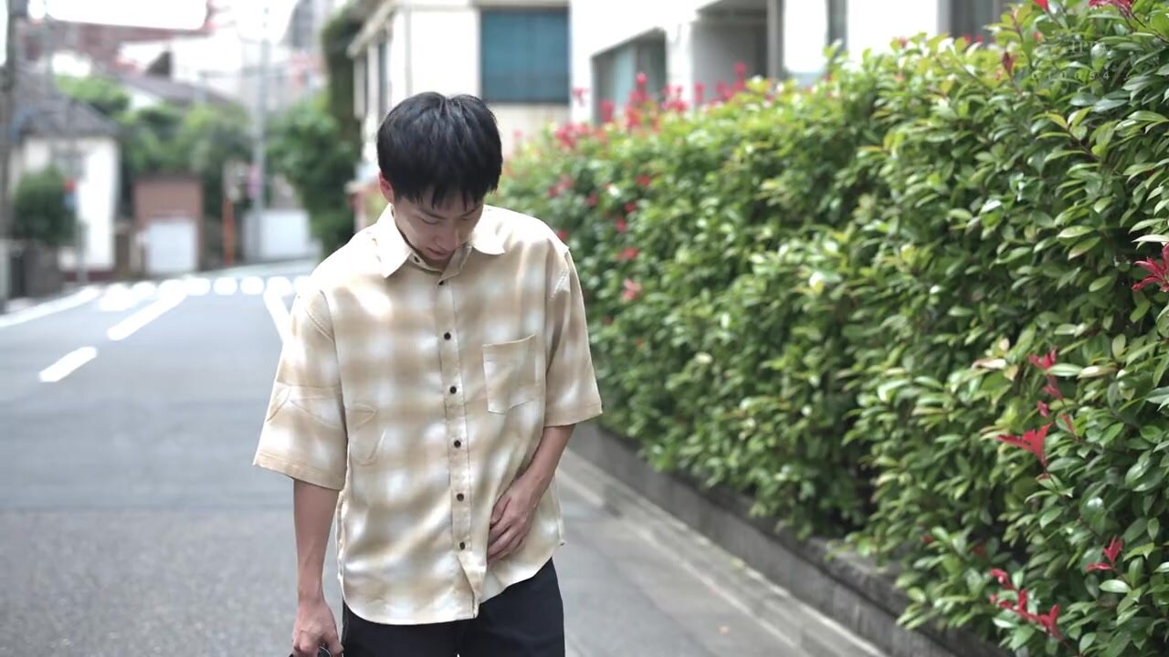 JUR-560 I can't tell my wife that I got my mother-in-law pregnant... - On a two-day, one-night hot spring trip, I lost control and creampied her over and over again. - Jogasaki Momose