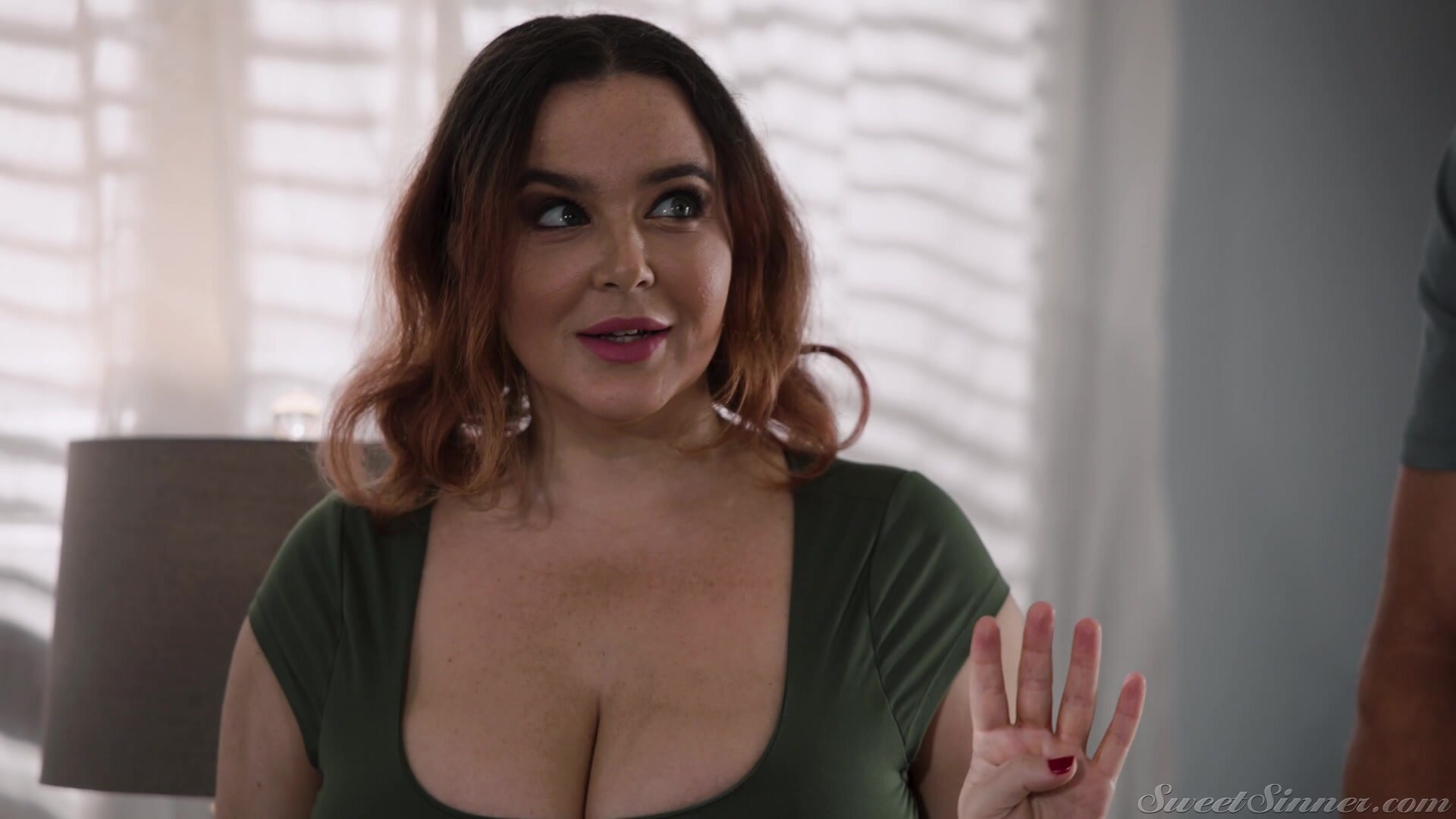 SweetSinner - Natasha Nice Playing With Her