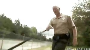 Brazzers Fugitits Halie James