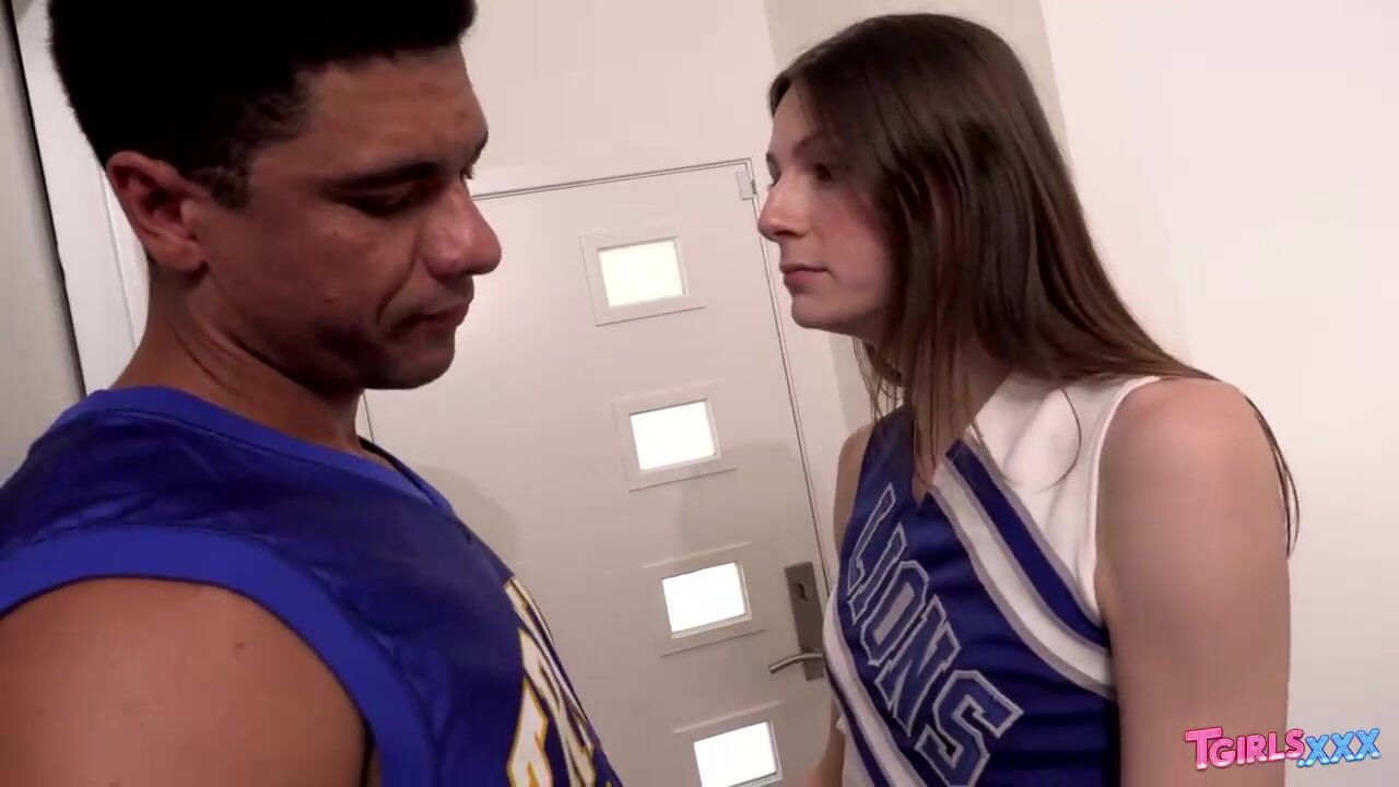 Amanda Riley is the Cheerleader Slut