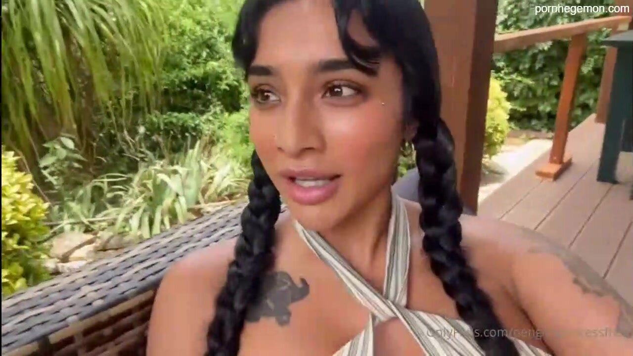 Yasmina Khan - I Got Horny While My Husband Was Cooking