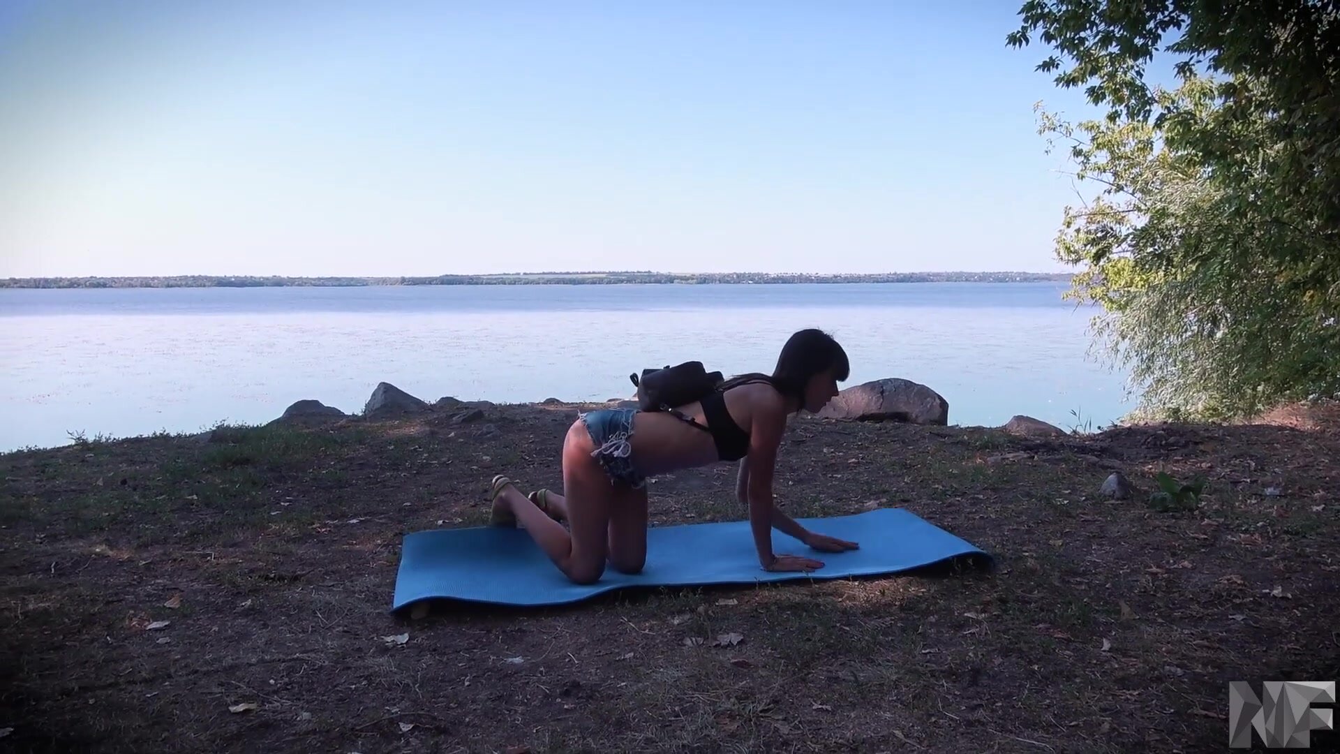 Natalie Flowers - Skinny Girl Nude Exercise Outdoor until she Squirts