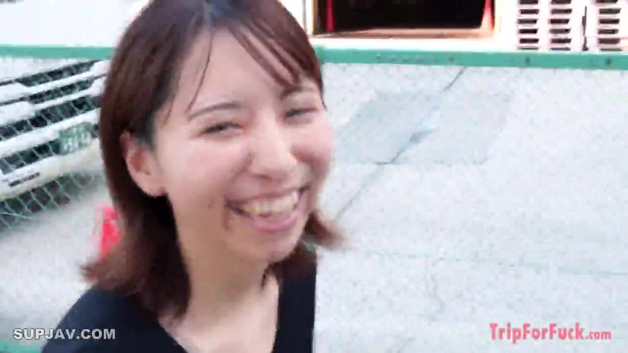 A Cute Married Woman Who Desperately Wants A Big Raw Cock. She Gets Pounded Deep Inside And Cums Over And Over Again. Plenty Of Creampies.