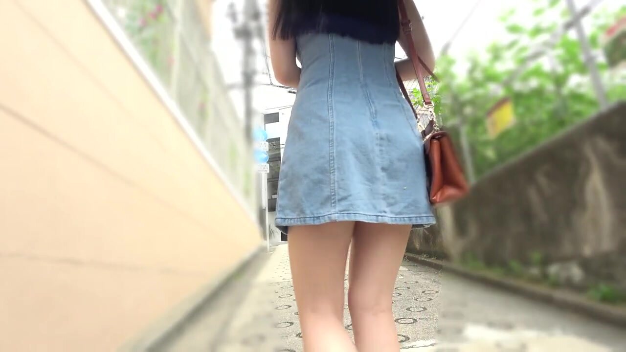 MADV-612 [4K] Competitive Swimsuit NTR: A Beautiful Woman with Beautiful Breasts and Legs in a High-Cut Swimsuit Gets a Full Erection. Even though she's married, she's made to cum over and over again with passionate sex. Hikaru Miyanishi