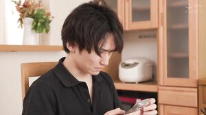 REAL-953 Overdosing on a naughty little sister and impregnating her with creampie sex. Injecting white semen into her pussy until it flows back in. Yui Tenma