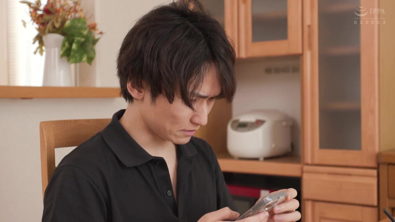 REAL-953 Overdosing on a naughty little sister and impregnating her with creampie sex. Injecting white semen into her pussy until it flows back in. Yui Tenma