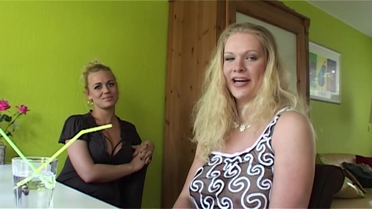 Dutch lesbian blondes - big tits busty toys dildo fingering