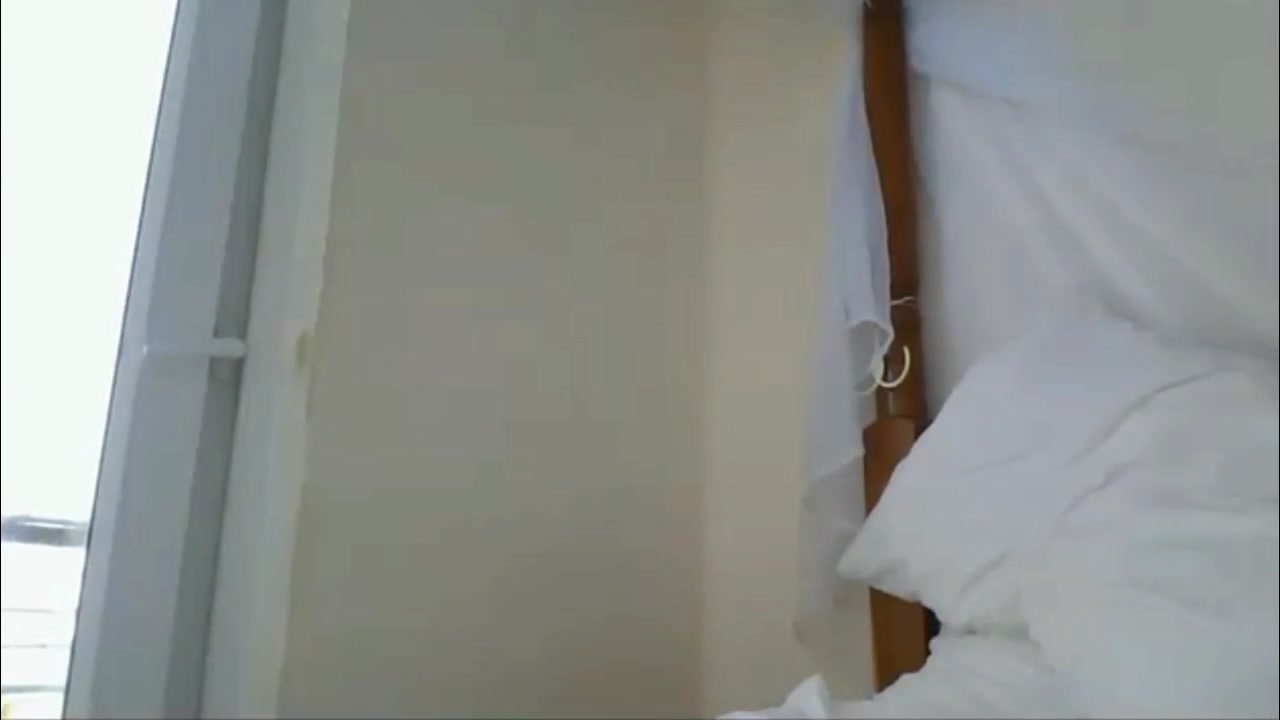 Horny Ebony Big Boobs On Webcam
