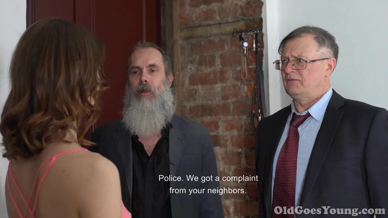Sofy – Sweet teen serves two excited old studs | Por...